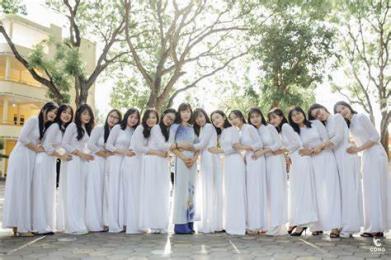 Xưởng may áo dài chụp kỷ yếu đẹp nhất Hà Nội