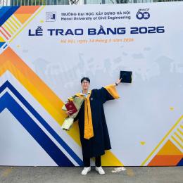 Giới thiệu dịch vụ cho thuê áo cử nhân Đại học Kiến Trúc của Duyên Hà