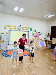 Đồng phục giáo viên mầm non Vinschool đẹp và ấn tượng