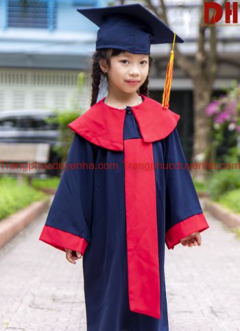 Áo cử nhân mầm non CNMN012