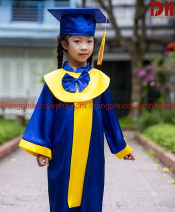 Áo cử nhân mầm non CNMN014