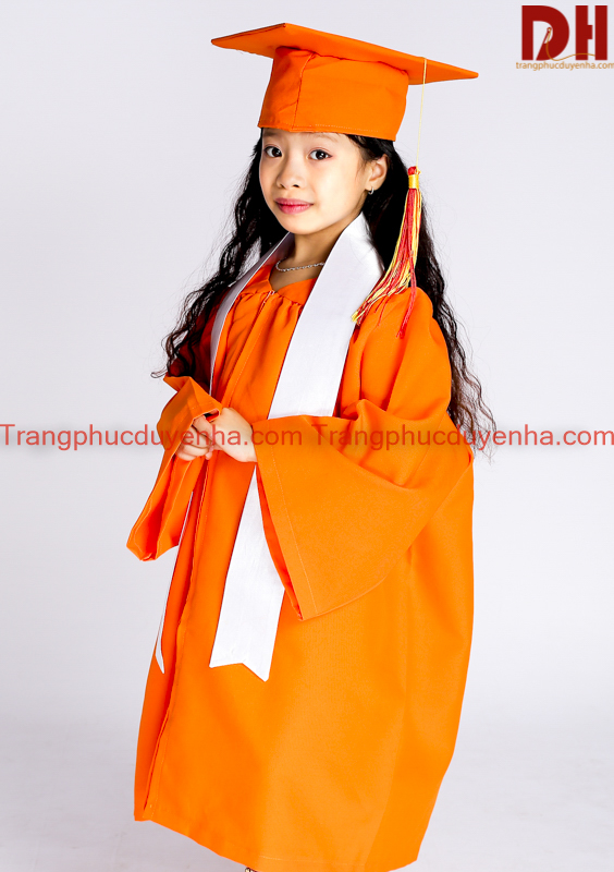 Áo Tốt Nghiệp Mầm Non