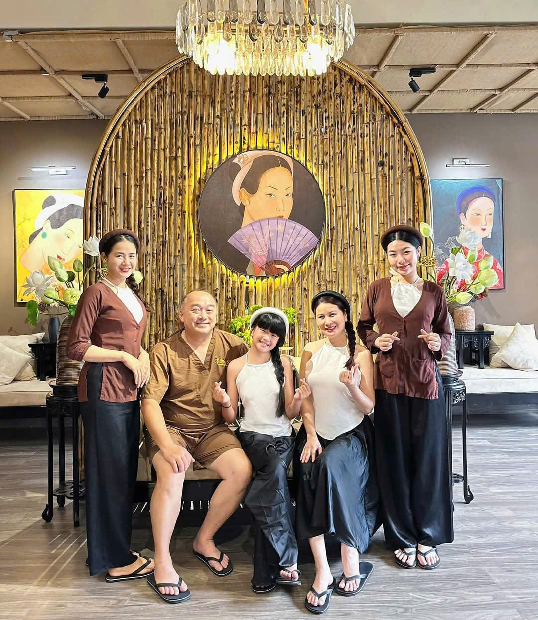 may đồng phục áo bà ba nhà hàng