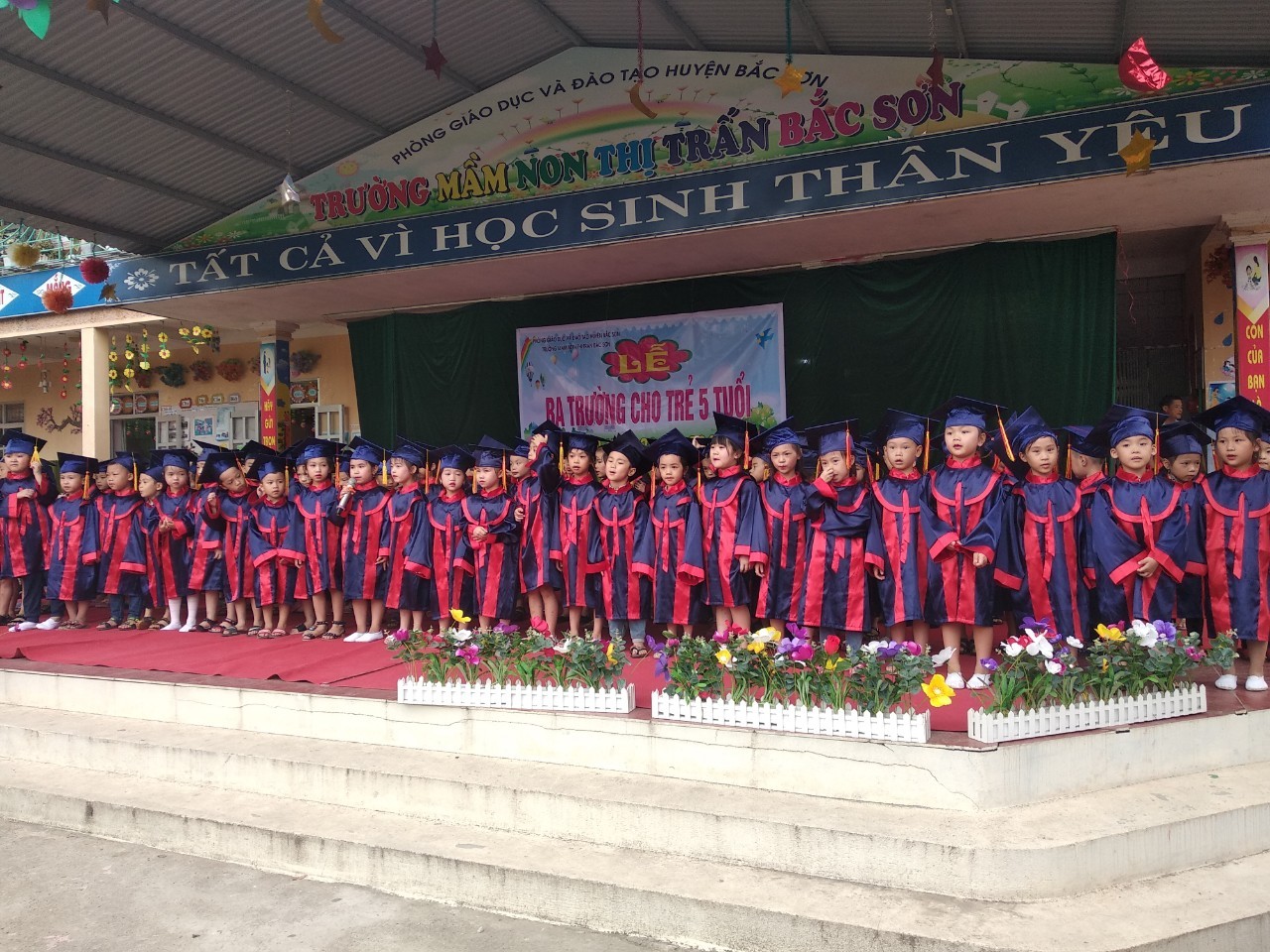 Lễ tốt nghiệp mẫu giáo