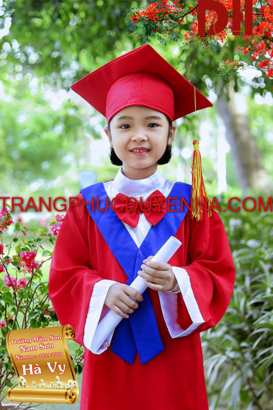 Áo cử nhân mầm non