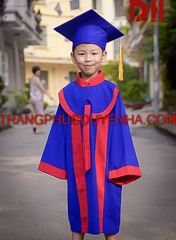 Áo cử nhân mầm non