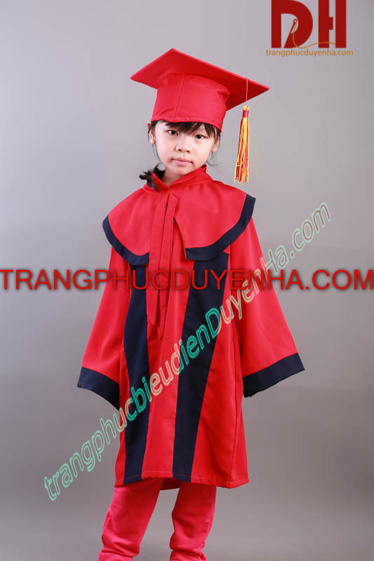 Áo cử nhân mầm non