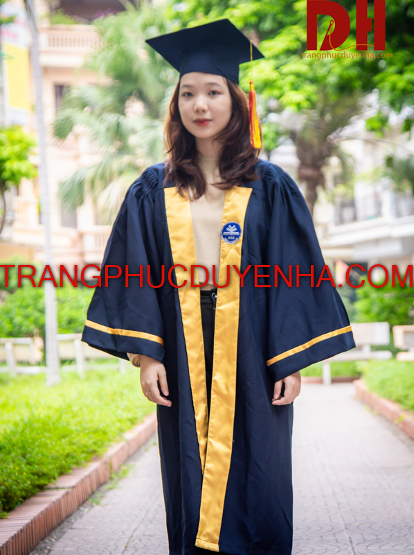 Áo cử nhân đại học