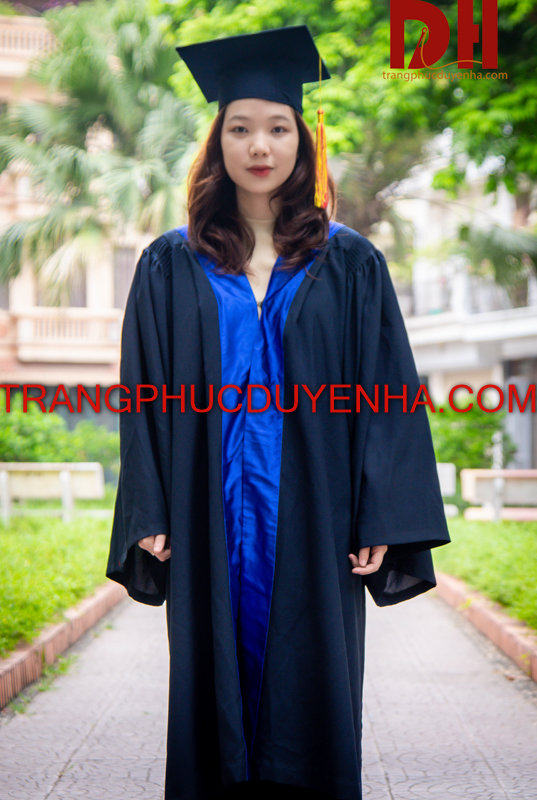 Áo cử nhân đại học