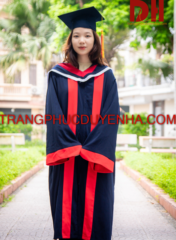 Áo cử nhân sinh viên