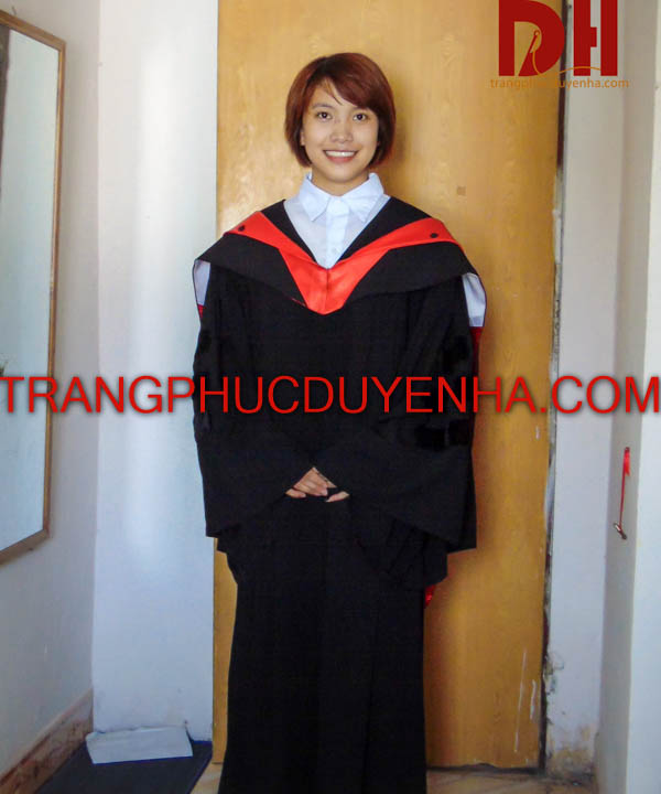 Áo cử nhân sinh viên
