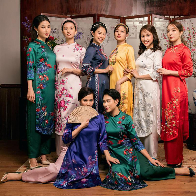 May áo dài vải gấm