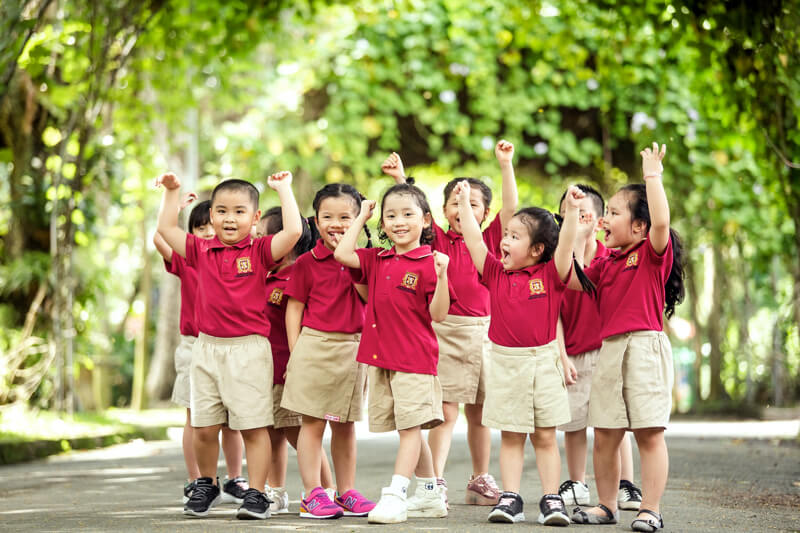 Các mẫu đồng phục mầm non hot nhất