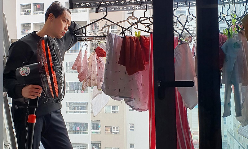 Thực trạng hong khô quần áo mùa nồm
