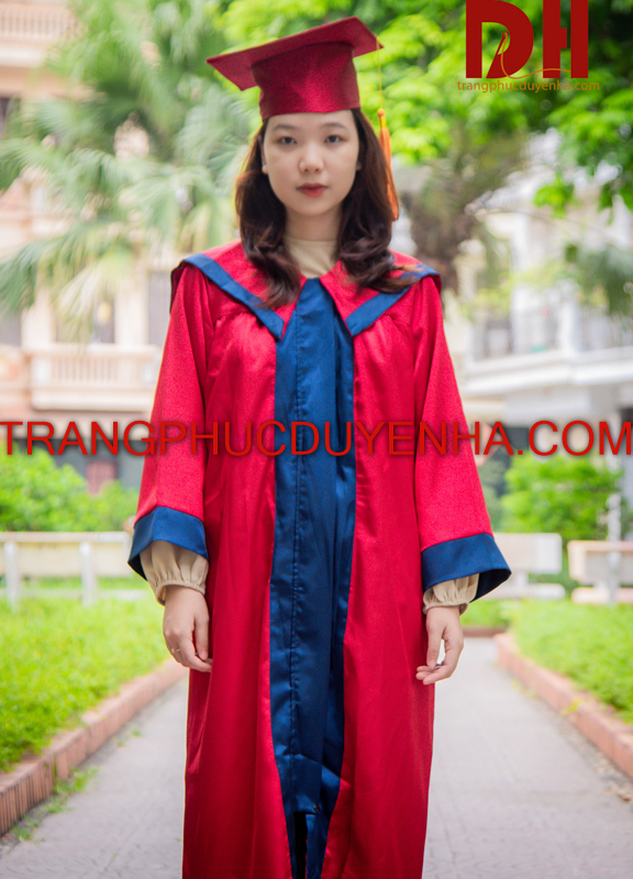 Lễ phục trao bằng