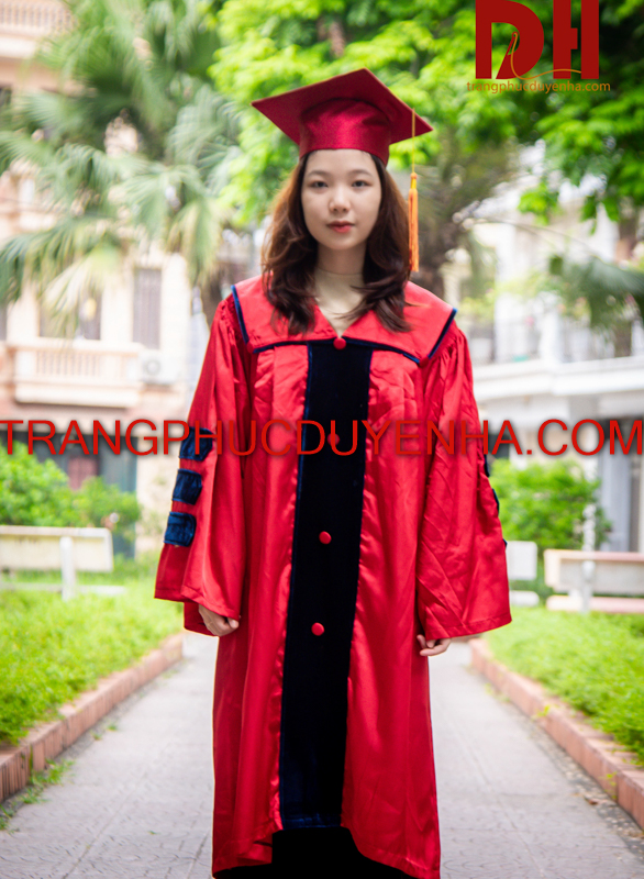 Lễ phục trao bằng