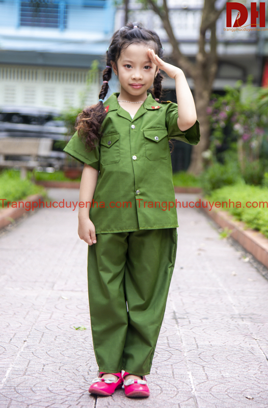 Đồng phục mầm non - trang phục phân vai