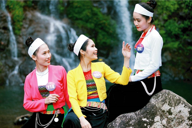 Trang phục truyền thống ba miền