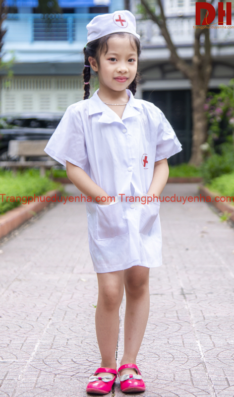 Trang phục phân vai, đồng phục mầm non