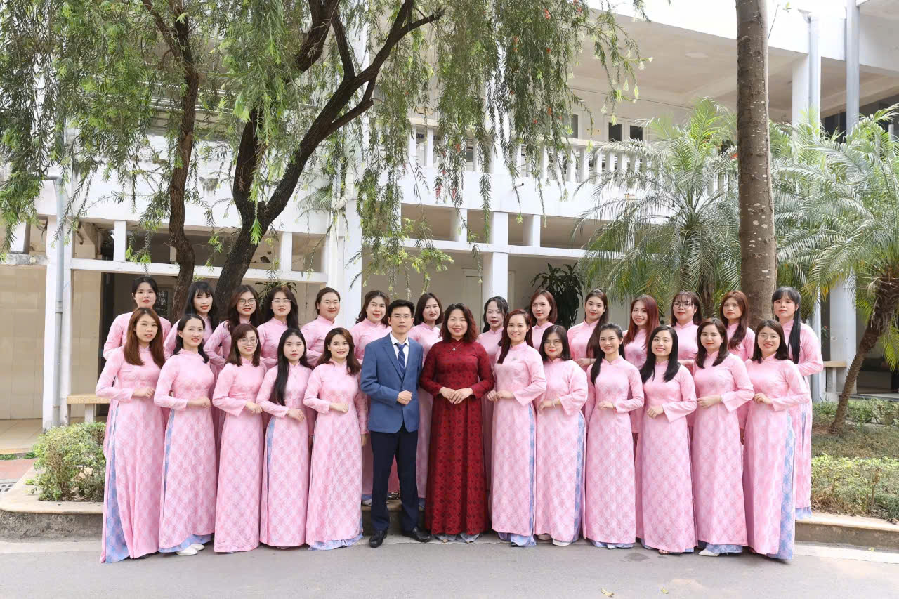 Áo dài đồng phục công ty