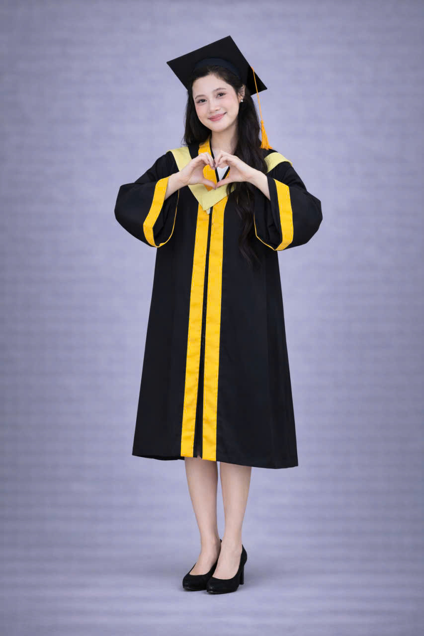 thuê áo cử nhân học viện nông nghiệp Việt Nam