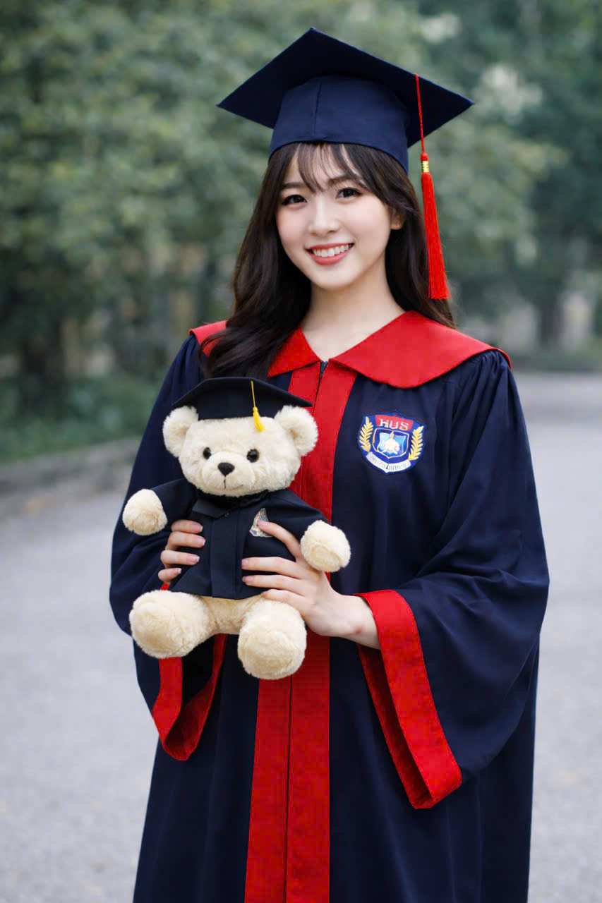 Thuê áo cử nhân HUS-VNU